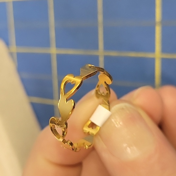 Heart Band Gold-Tone Stainless Steel Ring Size 10 - Picture 2 of 5
